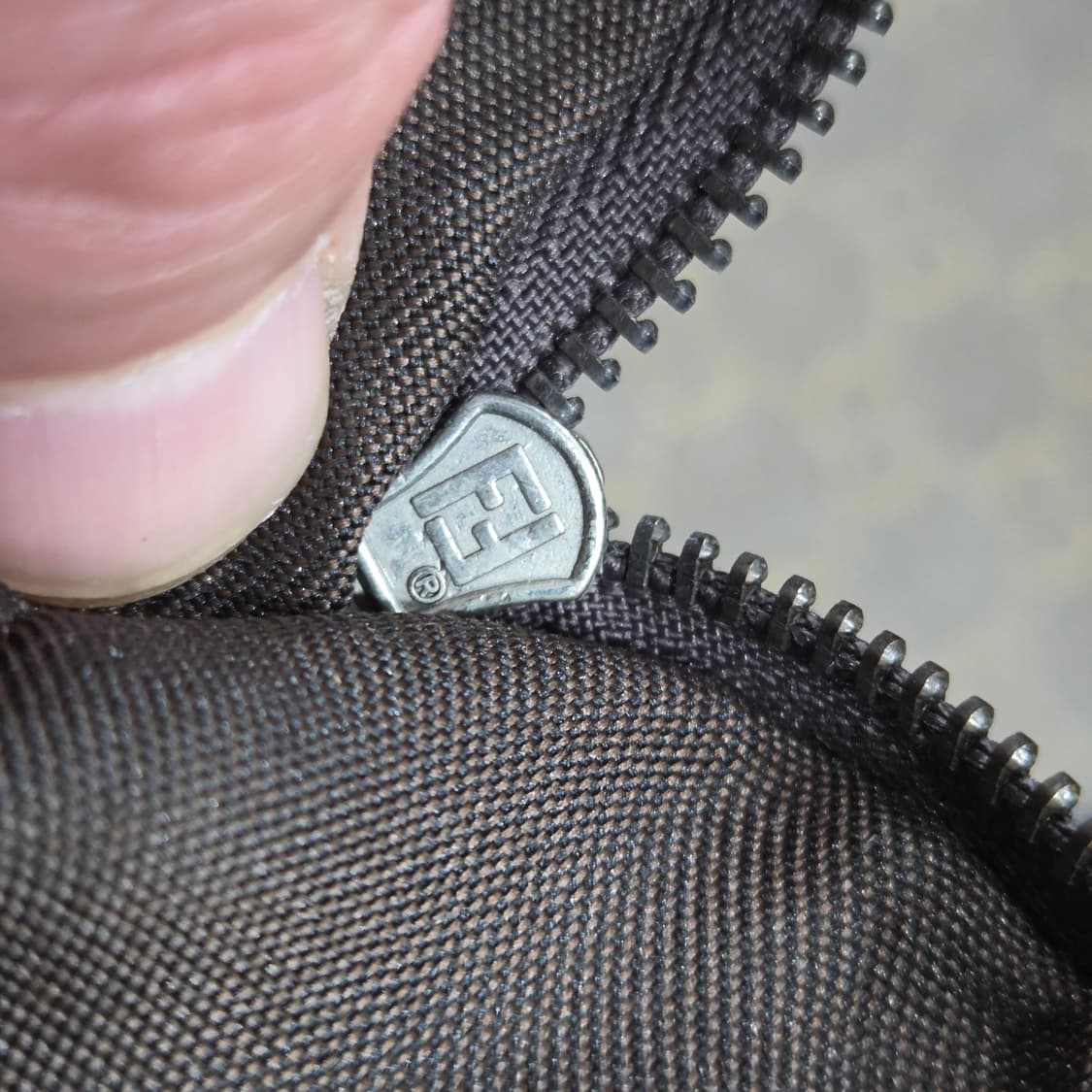 펜디 맘마 바게트 숄더백 상품이미지7