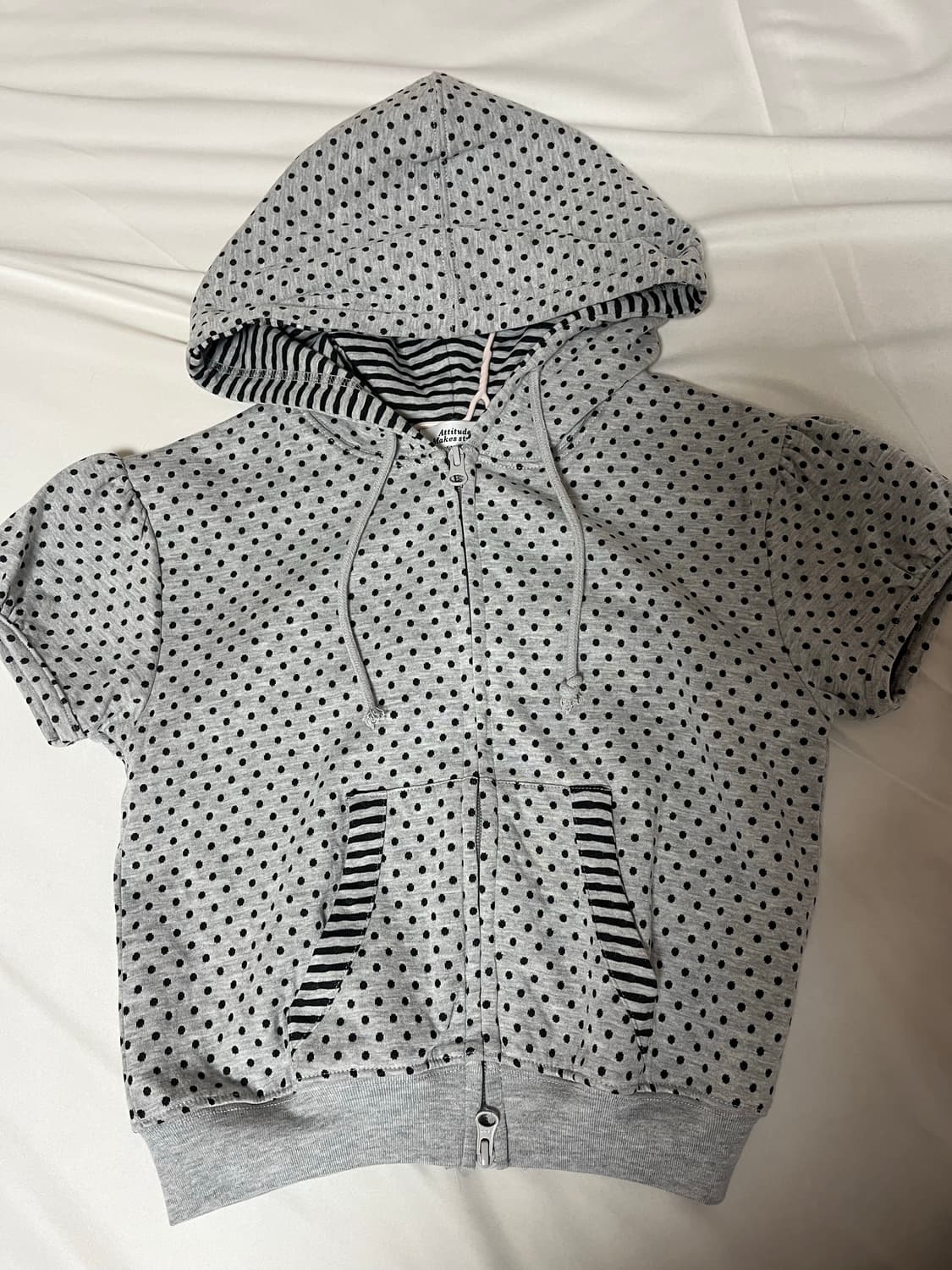 도트 반팔 후드집업 갸루 트랄라라 상품이미지1