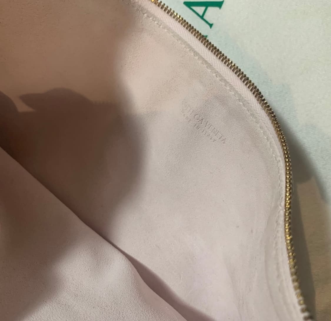 보테가베네타 하프문 스웨이드백 상품이미지5