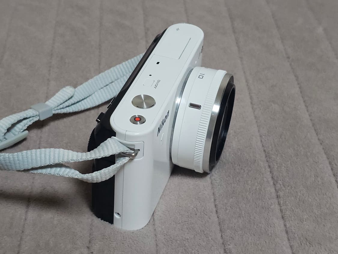 니콘 Nikon 1 J1 미러리스 카메라 상품이미지4