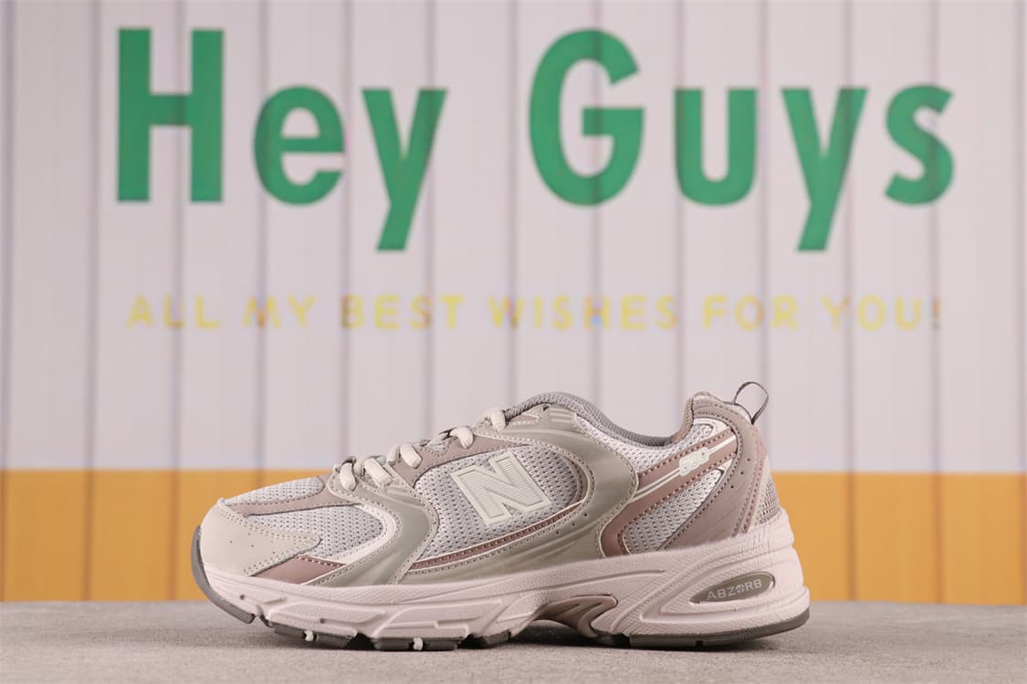 뉴발란스 530 Nb 운동화 커플룩 상품이미지1