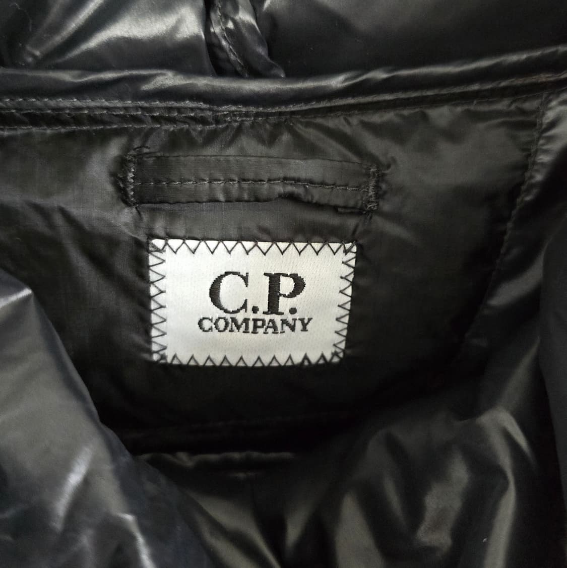cp컴퍼니 dd쉘 후드 아노락 패딩 xl사이즈 105 판매 상품이미지3
