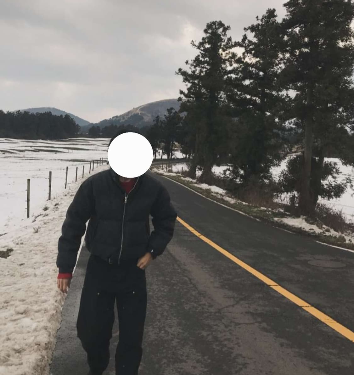 유먼트 핫덕 레더패딩 상품이미지5