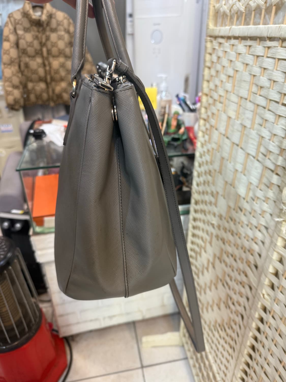 정품 프라다 사피아노 캘러리아 럭스 2way백 팝니다 상품이미지5