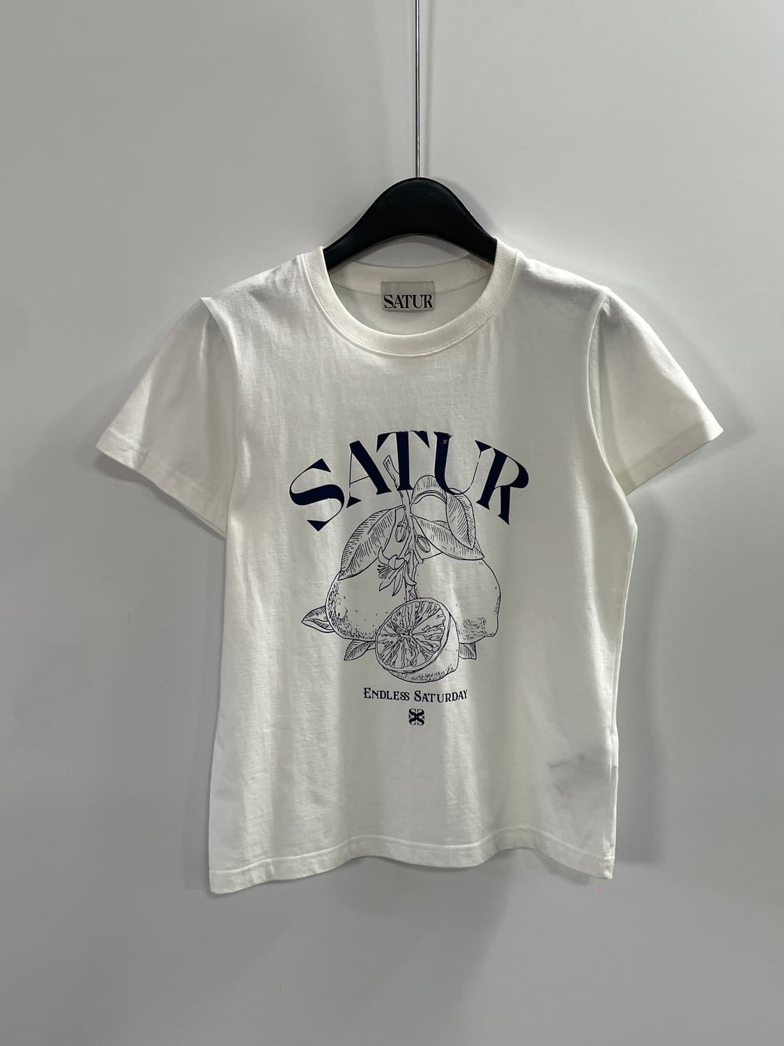 세터 우먼스 카프리 시트론 드로잉 반팔티 (on.820) 상품이미지1