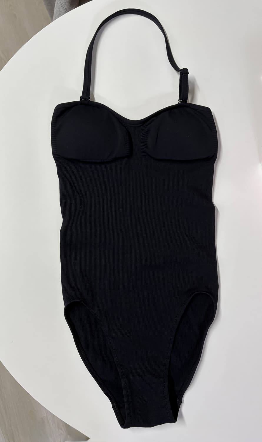 유니클로u 르메르 홀터넥 스윔수트 수영복 블랙 s 상품이미지2