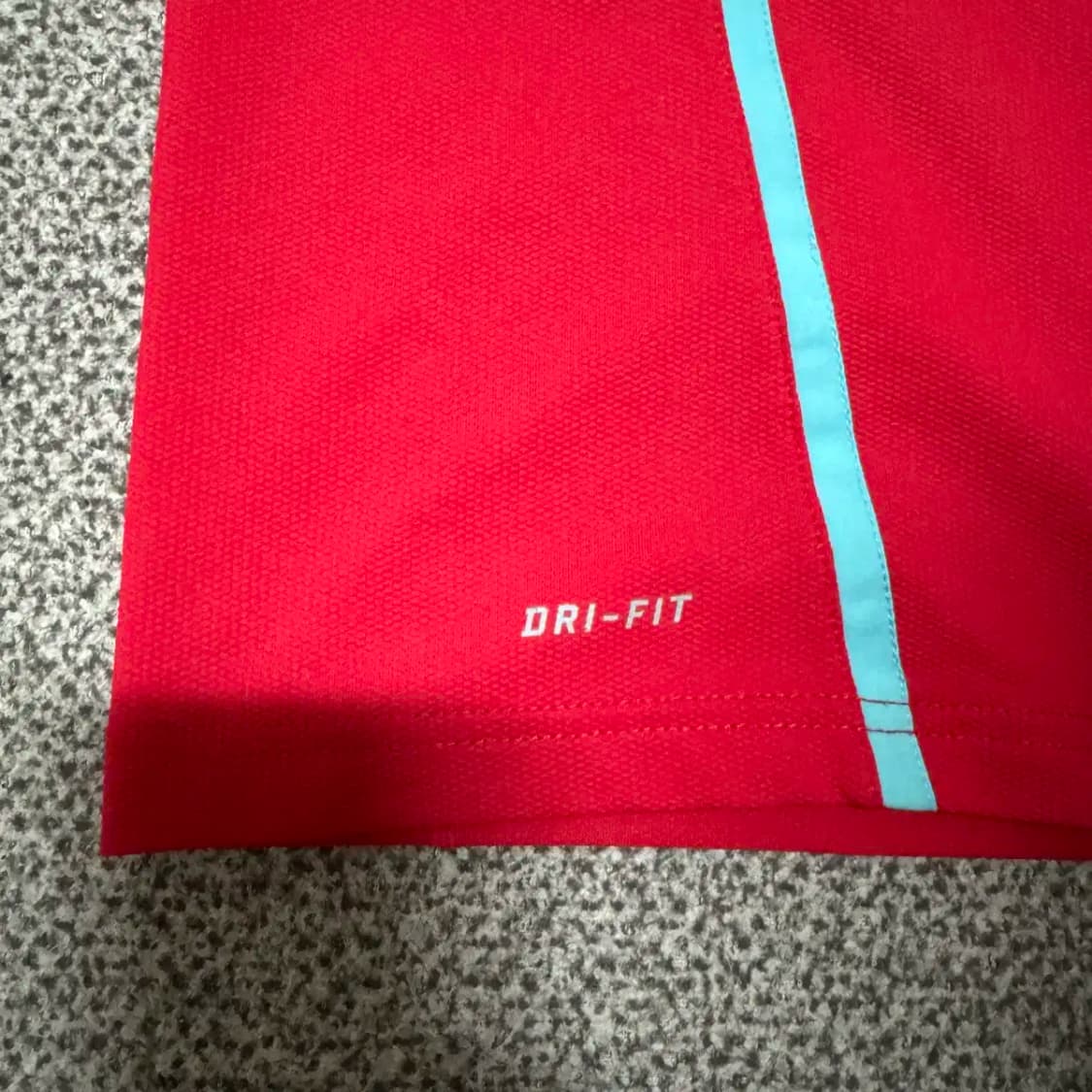 L 나이키 스우시 반팔 카라티 상품이미지2