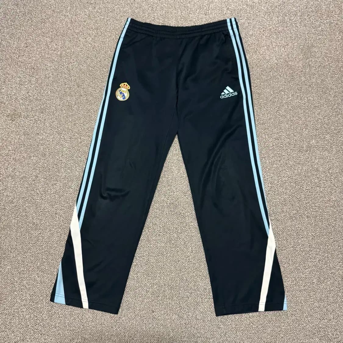 100 아디다스 레알마드리드 팬츠 상품이미지1