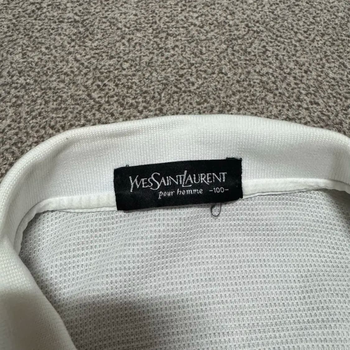 100 입생로랑 반팔 카라티 상품이미지4