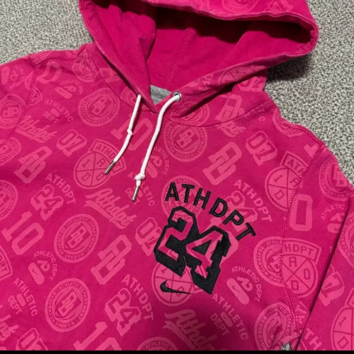 L 나이키 핑크 ATHDPT 후드티 여성 상품이미지2