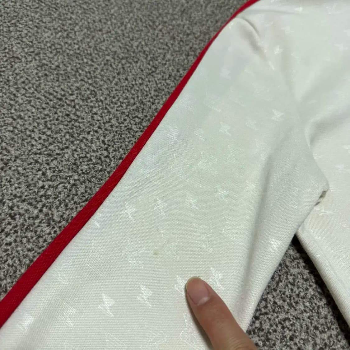 M 푸마 화이트/레드 트랙 자켓 상품이미지7