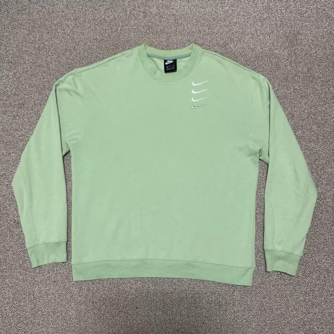 XXL 나이키 스우시 맨투맨 상품이미지1