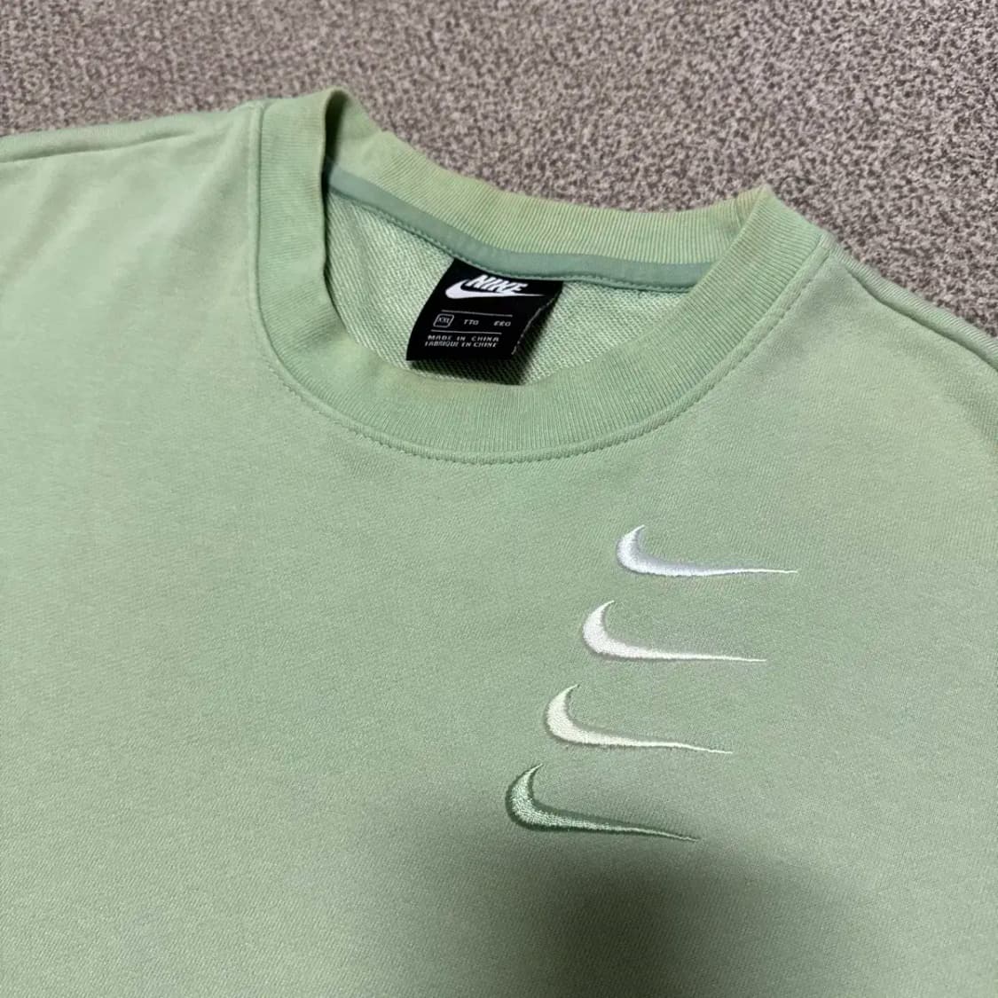 XXL 나이키 스우시 맨투맨 상품이미지2