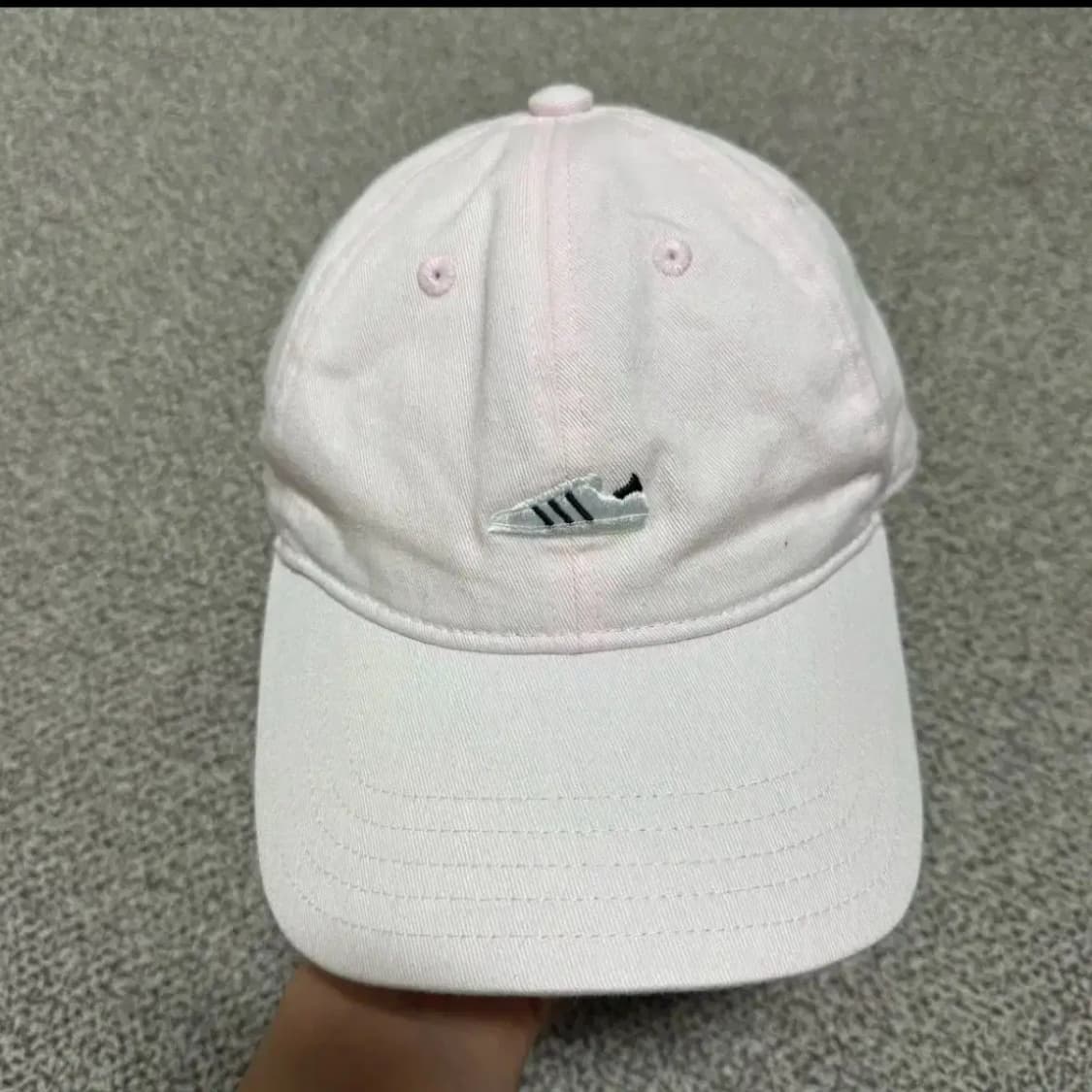 57-60 아디다스 핑크 볼캡 모자 상품이미지1