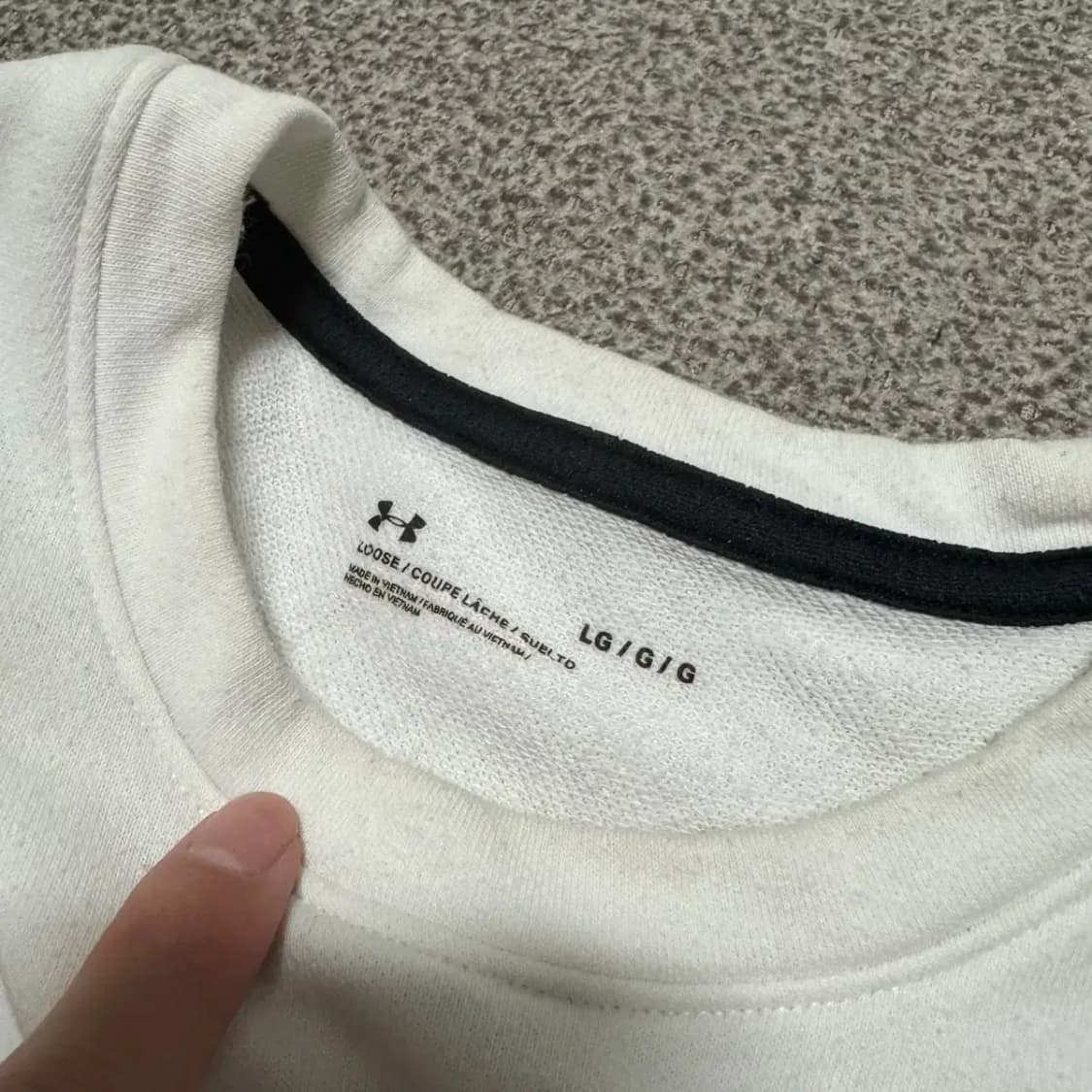 L 언더아머 맨투맨 상품이미지5