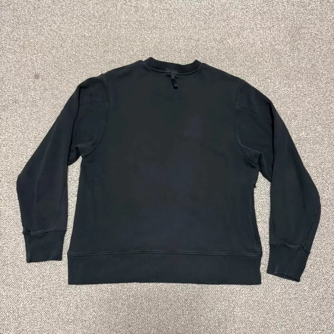 L 아디다스 블랙 맨투맨 티셔츠 상품이미지6