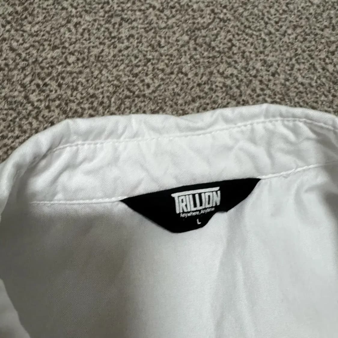 L 트릴리온 화이트 반팔 셔츠 상품이미지4