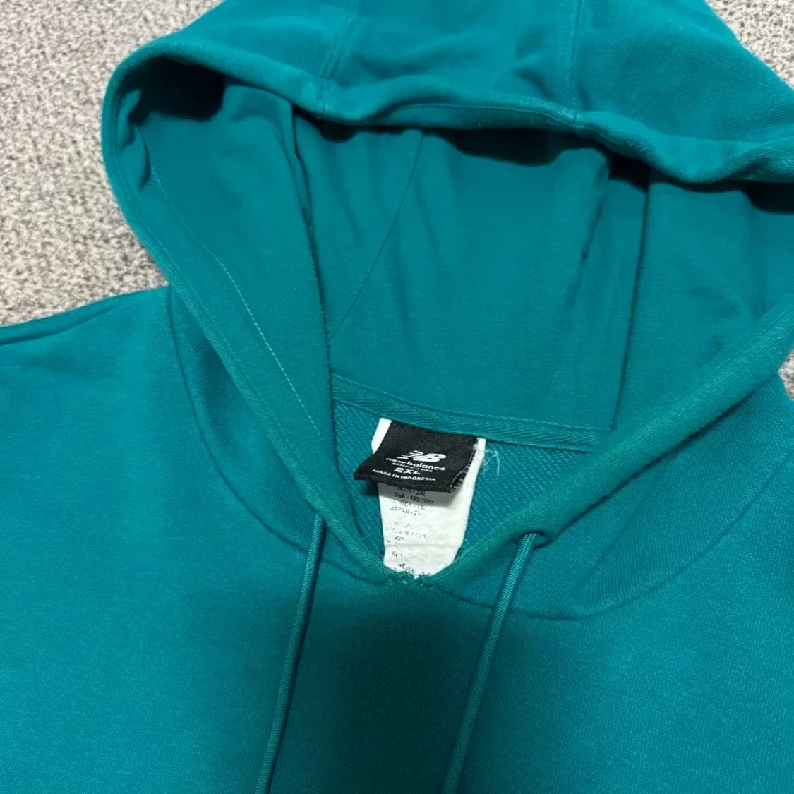 2xl 뉴발란스 후드티 상품이미지3