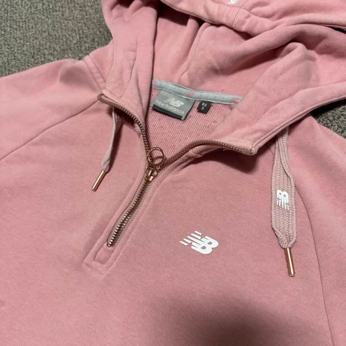 85 뉴발란스 반집업 후드티 여성 상품이미지2