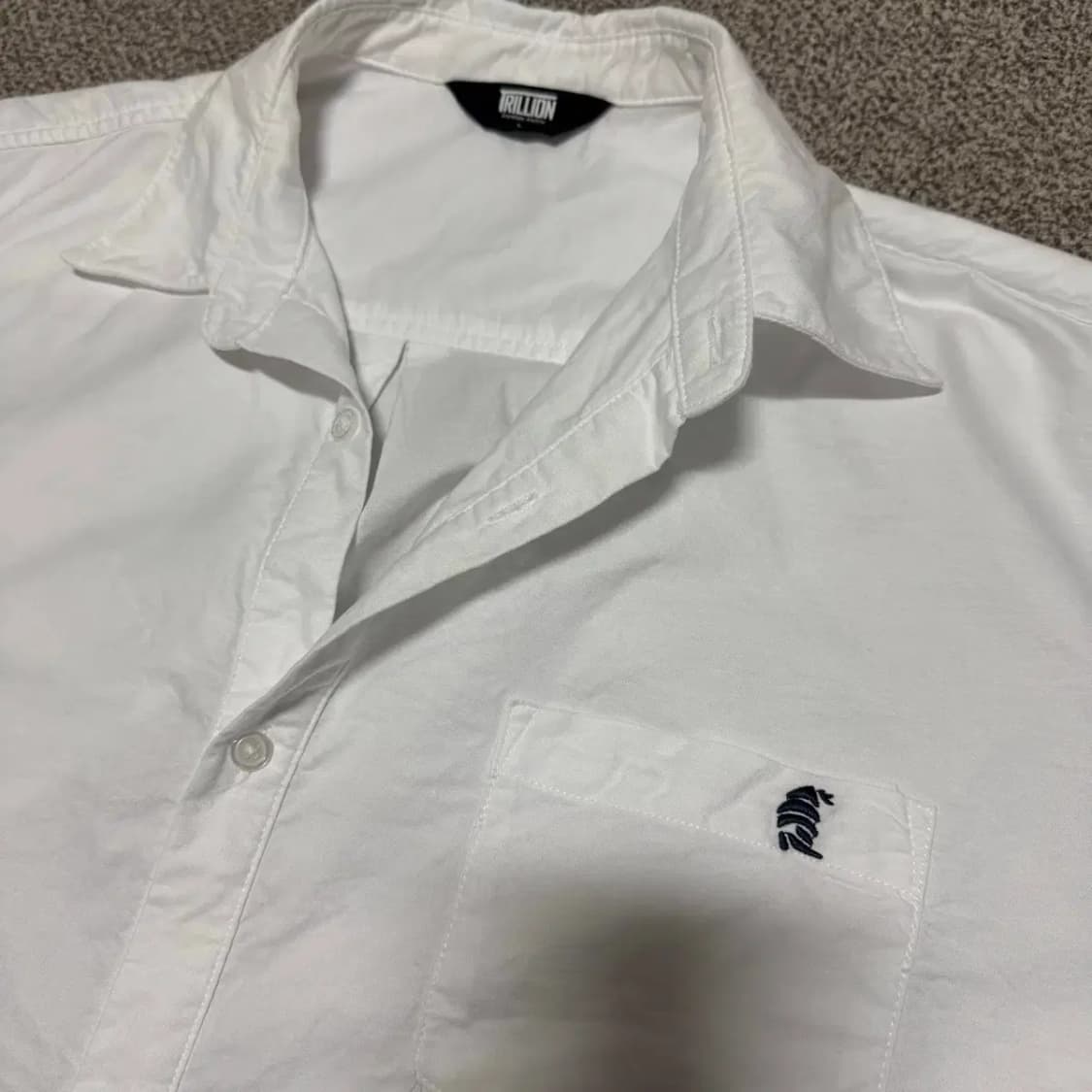 L 트릴리온 화이트 반팔 셔츠 상품이미지2