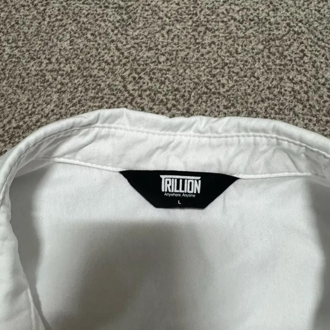 L 트릴리온 화이트 반팔 셔츠 상품이미지3