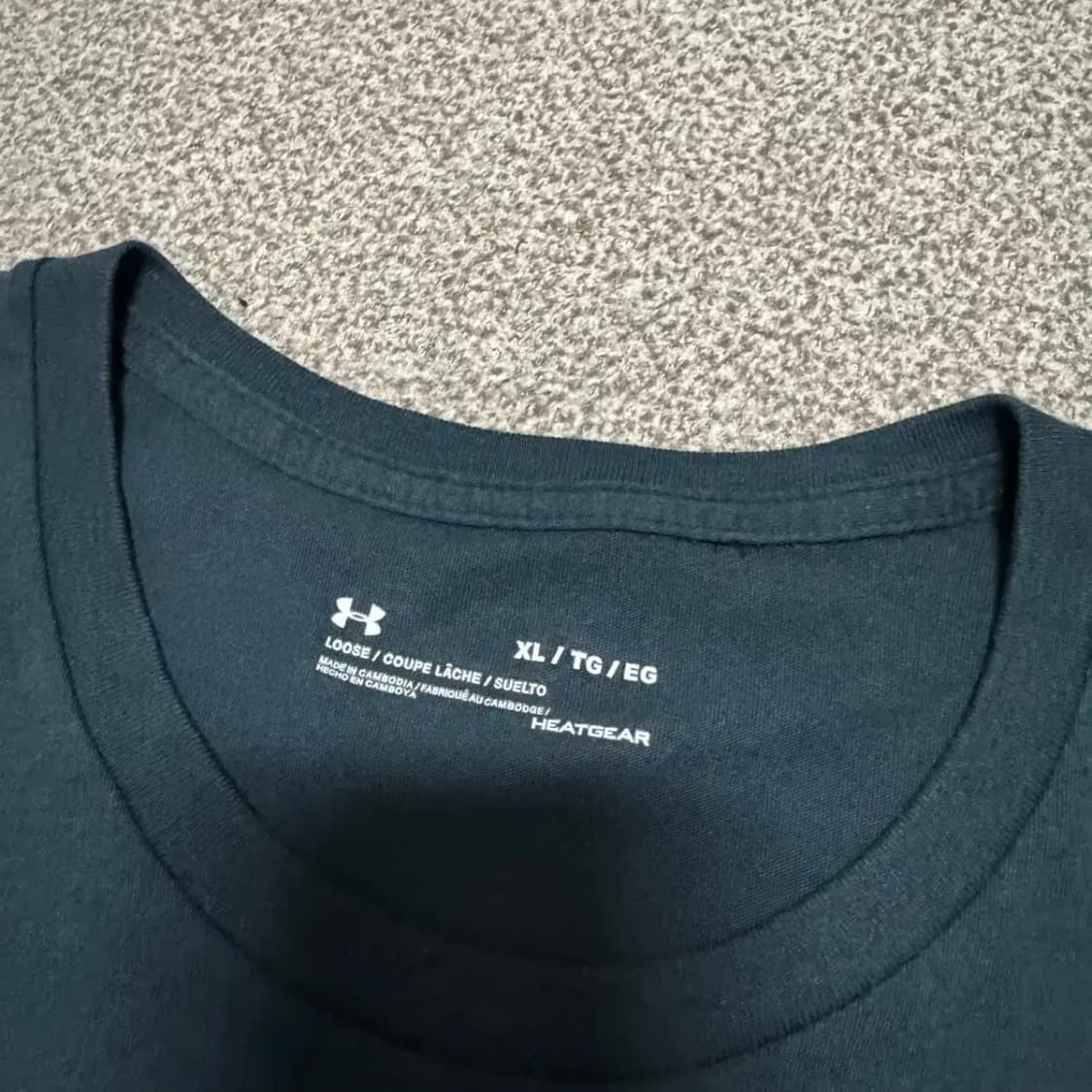 XL 언더아머 빅로고 반팔 상품이미지3