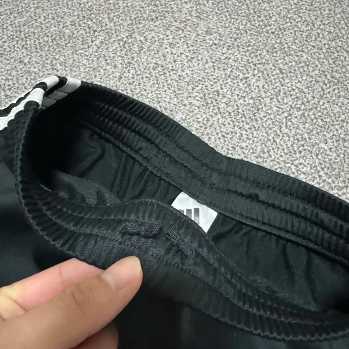 25 아디다스 삼선 트레이닝 바지 블랙 상품이미지3