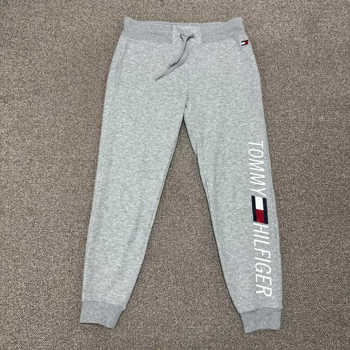 32 타미힐피거 빅로고 트레이닝 팬츠 상품이미지1