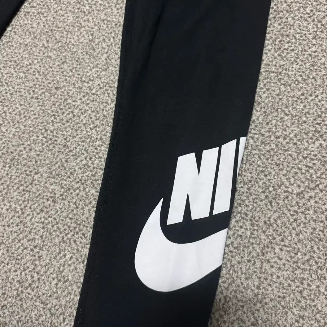 S 나이키 레깅스 상품이미지2