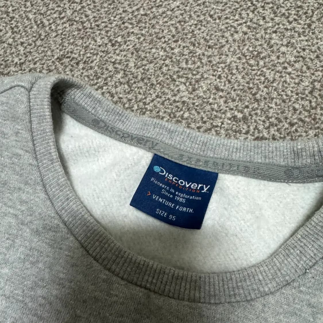 95 디스커버리 맨투맨 상품이미지3