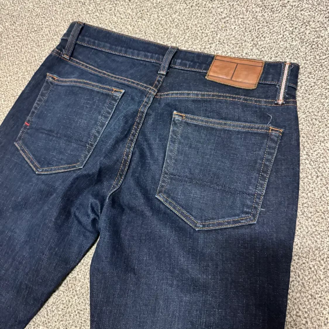 31 타미힐피거 진청바지 상품이미지2