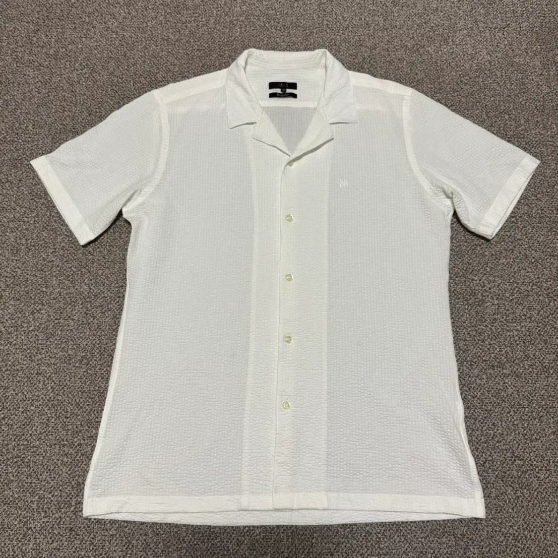 100 닥스 화이트 반팔 셔츠 레귤러핏 상품이미지1