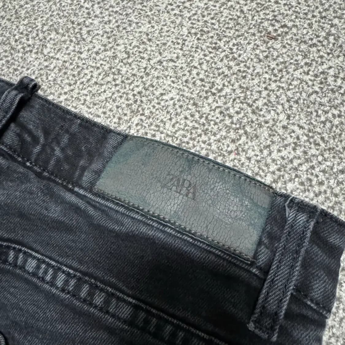 30 자라 흑청바지 여성 상품이미지3