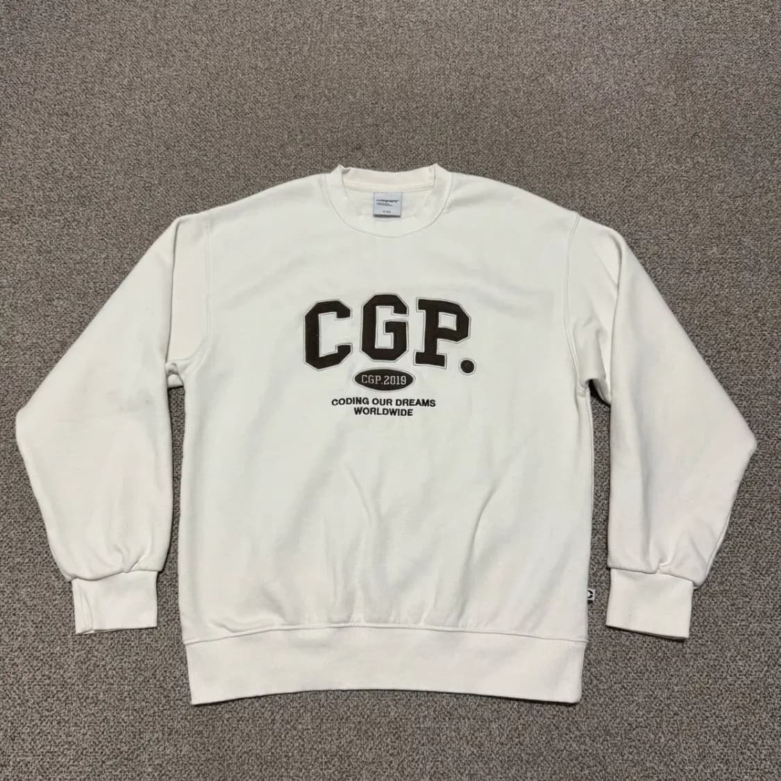 M 코드그라피 맨투맨 상품이미지1