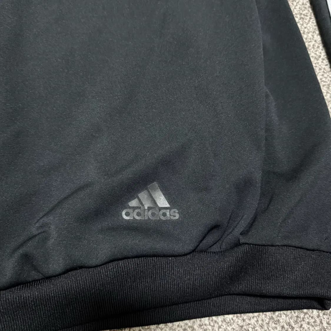 M 아디다스 후드티 상품이미지3