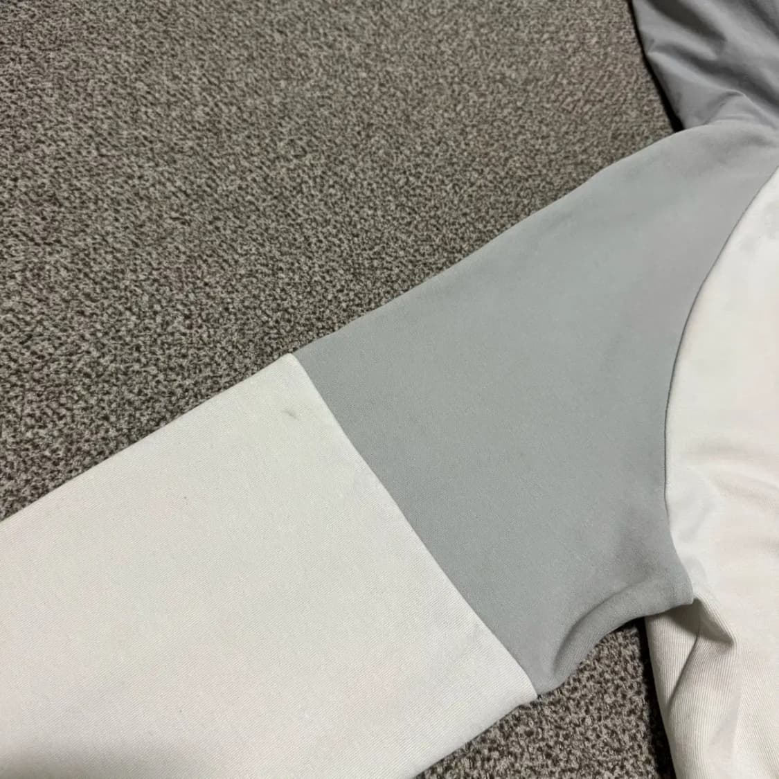 100 데상트 후드집업 상품이미지8