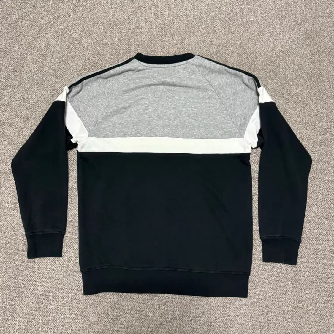 100 아디다스 맨투맨 상품이미지5