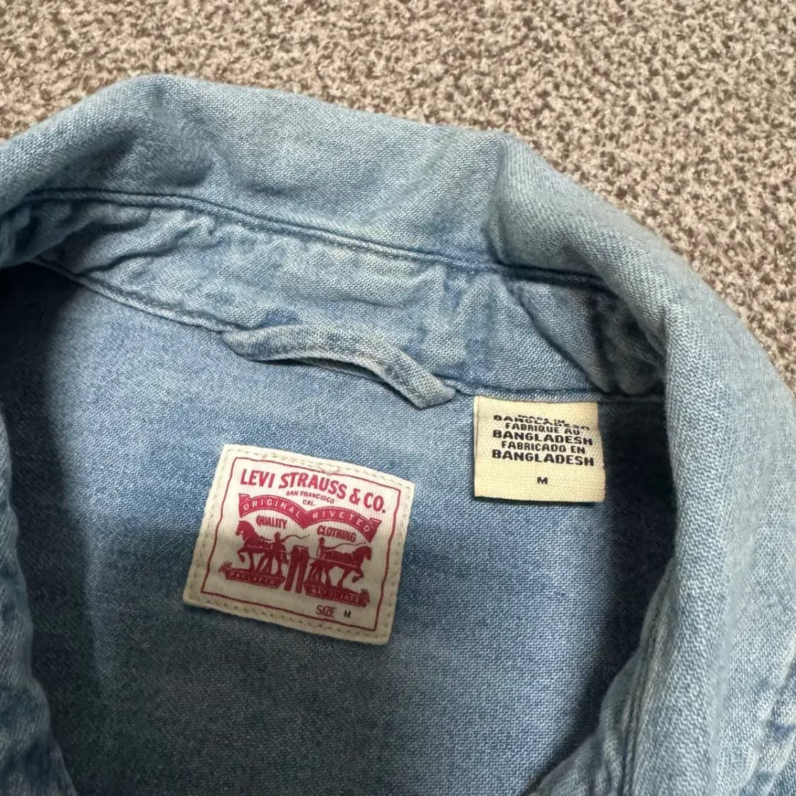 M 리바이스 데님 셔츠 여성 상품이미지3