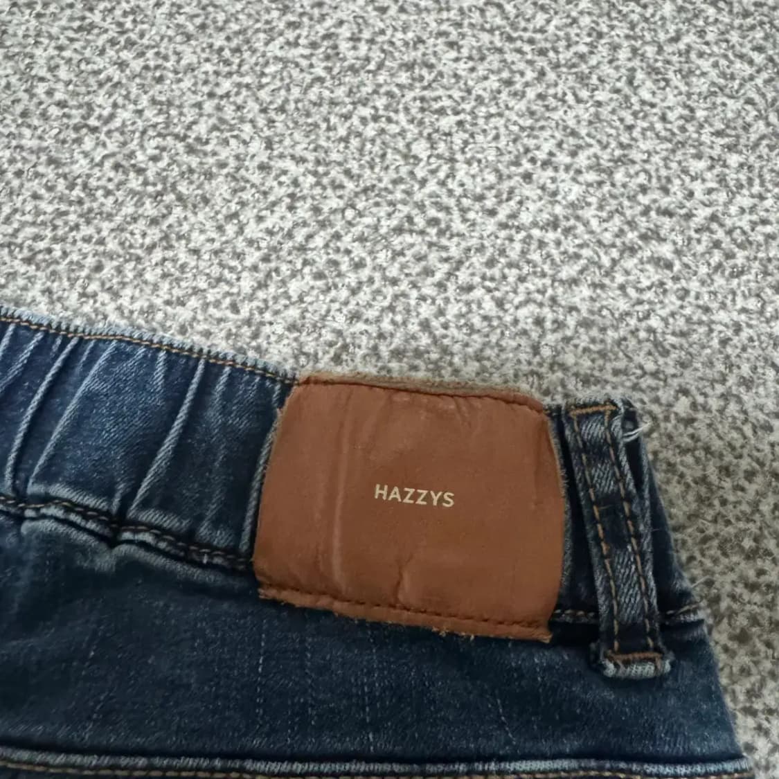 24 헤지스 데님 팬츠 상품이미지3