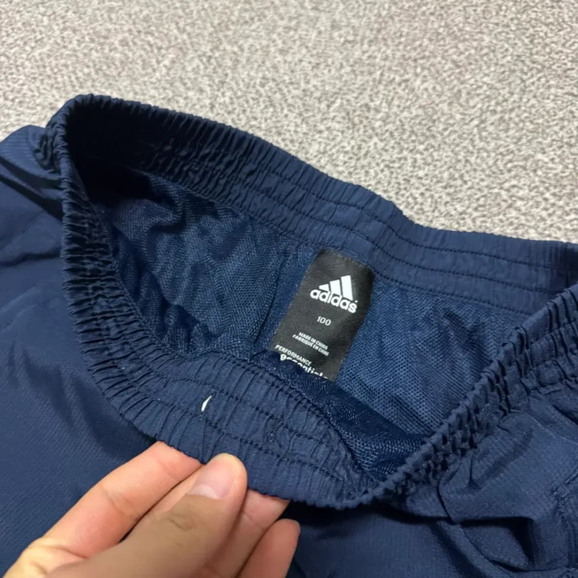 100 아디다스 반바지 상품이미지3