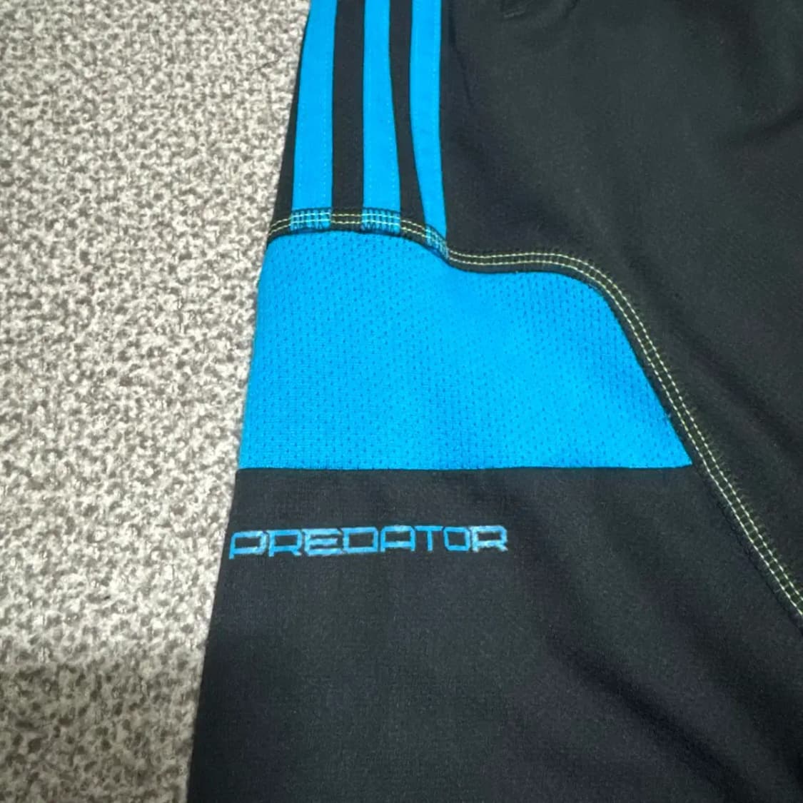 105 아디다스 프레데터 반바지 상품이미지3