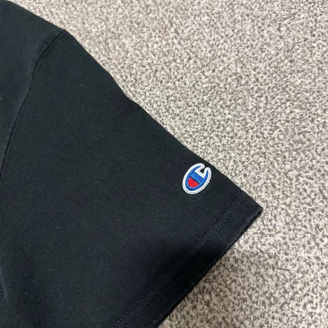 L 챔피온 블랙 반팔 티셔츠 상품이미지3