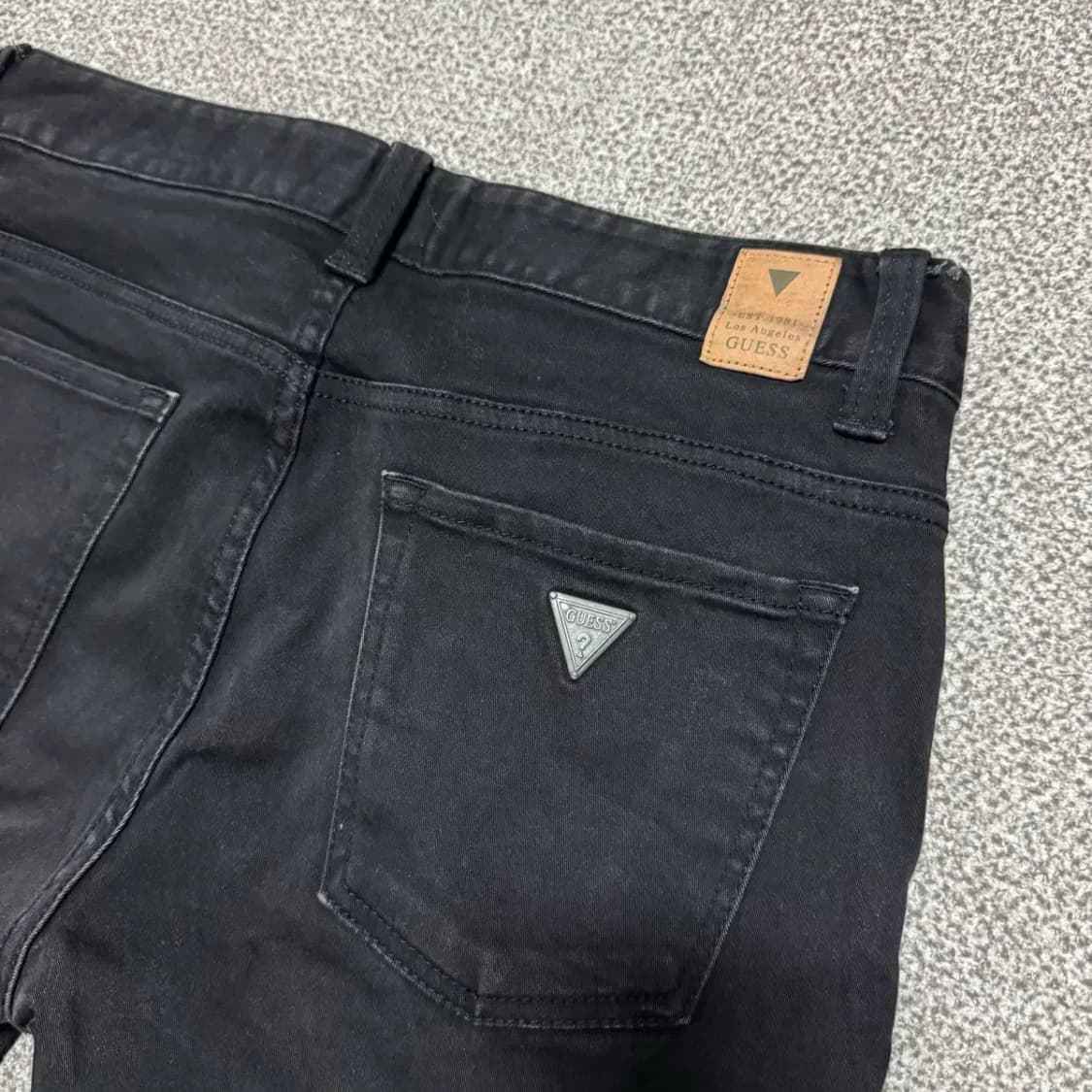 31 게스 흑청바지 상품이미지3