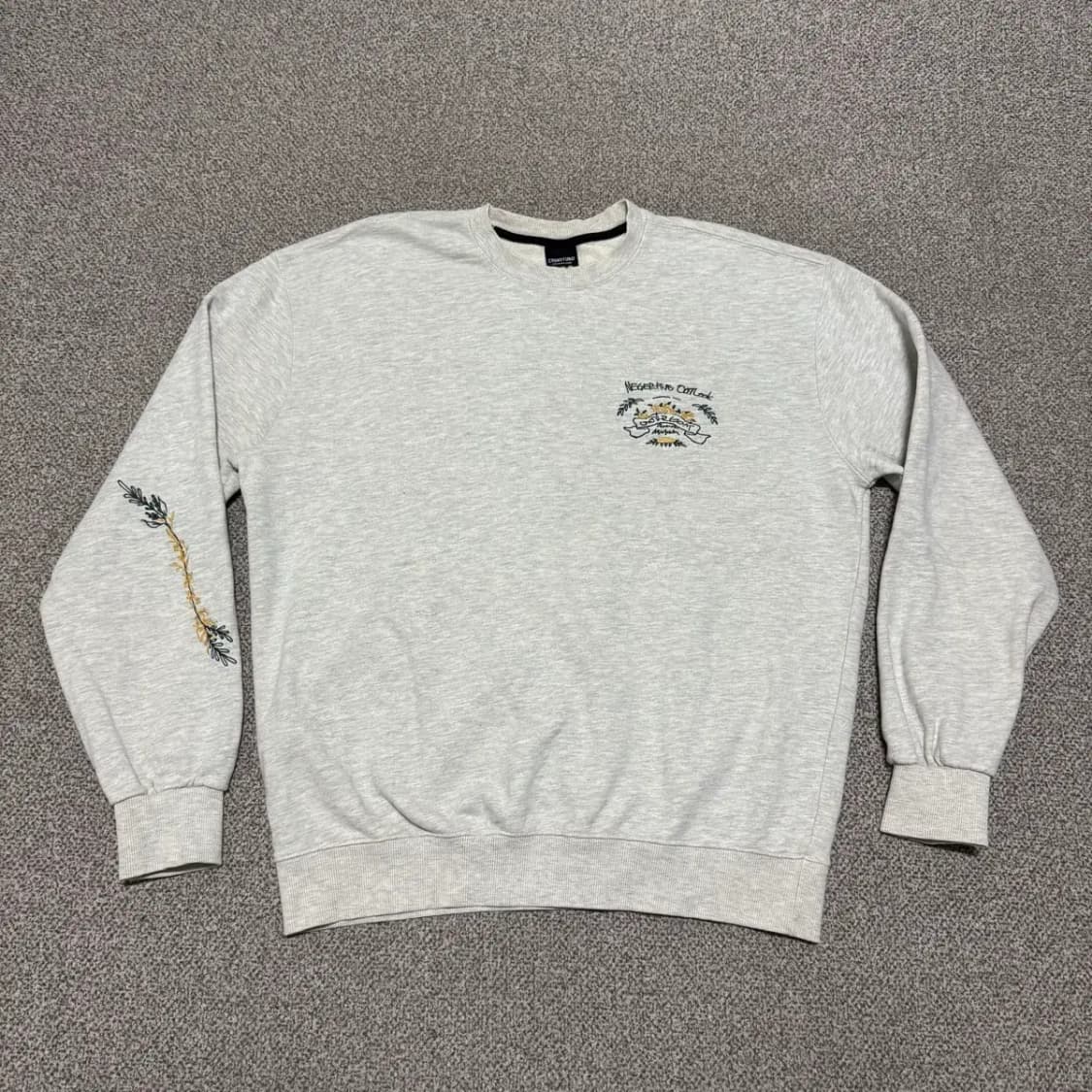 M 꼼파뇨 맨투맨 상품이미지1