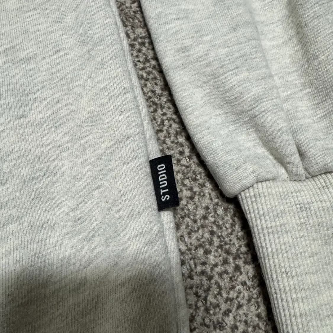 M 꼼파뇨 맨투맨 상품이미지7