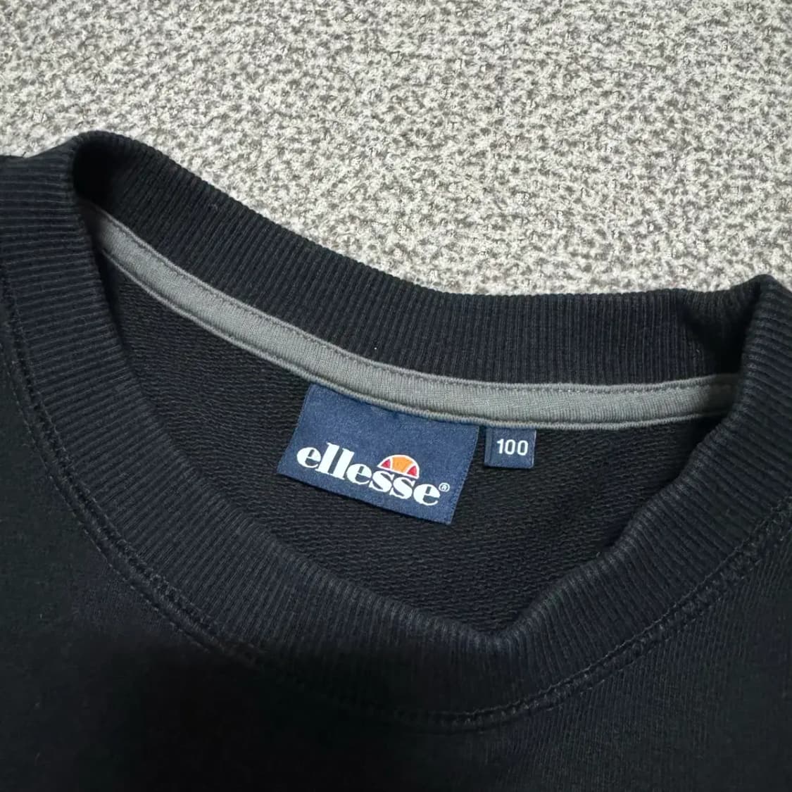 100 엘레쎄 맨투맨 상품이미지3