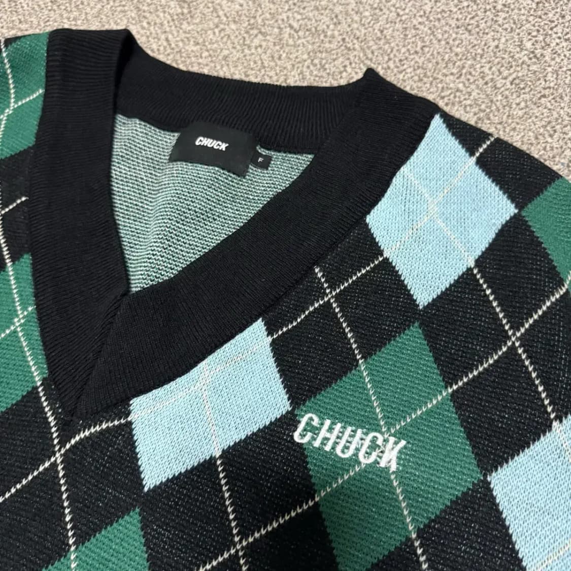 F 척 chuck 아가일 패턴 니트 조끼 상품이미지2