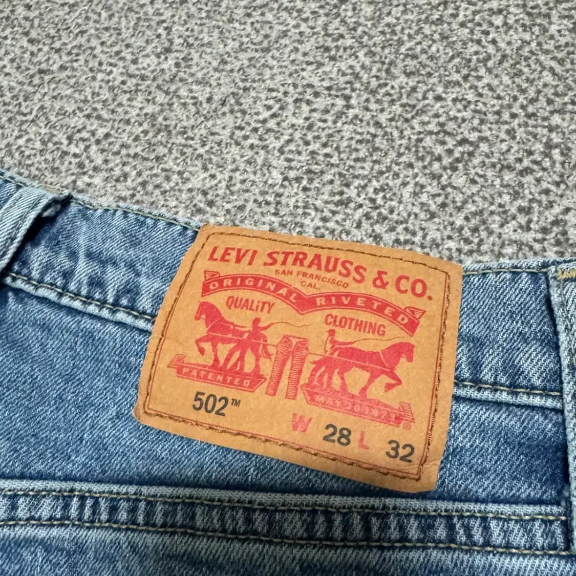 28 리바이스 502 청바지 상품이미지3