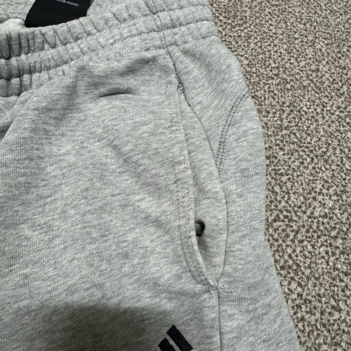 100 아디다스 트레이닝 팬츠 상품이미지3