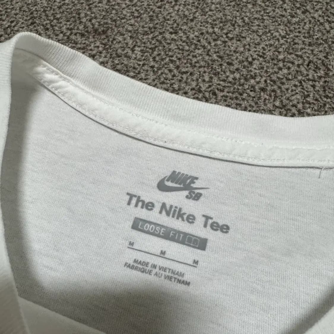M 나이키 SB 반팔 티셔츠 화이트 상품이미지3